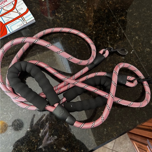 New Pink Dog Leash for Large Dogs - 56” Long - Picture 2 of 2